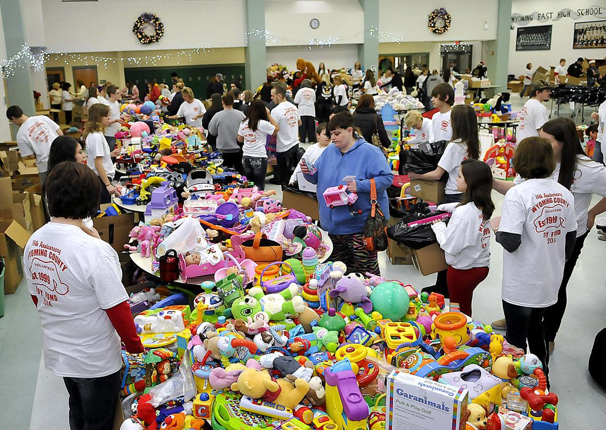 SLIDESHOW Wyoming County Toy Fund Party News