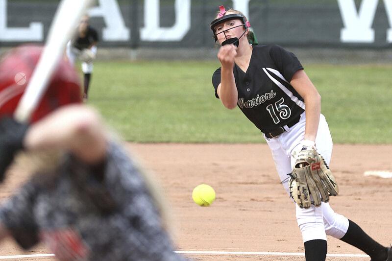 Prep Softball Roundup Hylton Throws Perfect Game Sports Register Herald Com