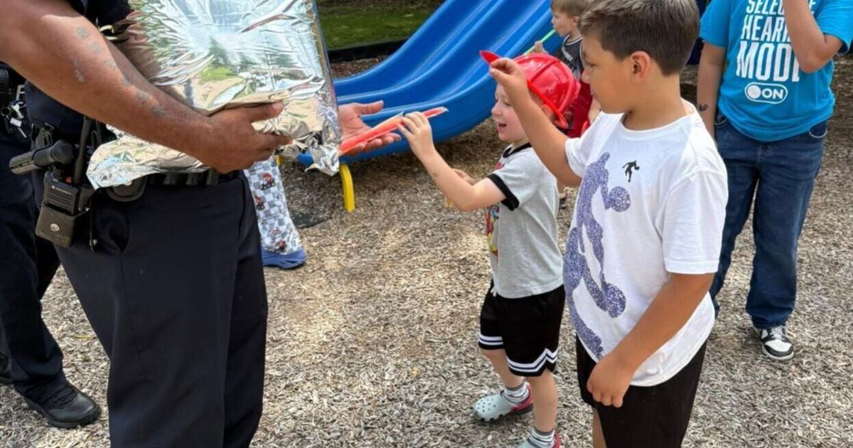 Copsicle Patrol helps Bluefield police bond with kids
