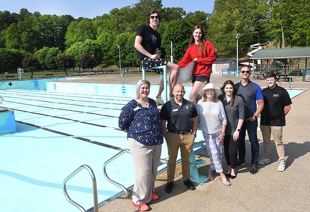 open public pool