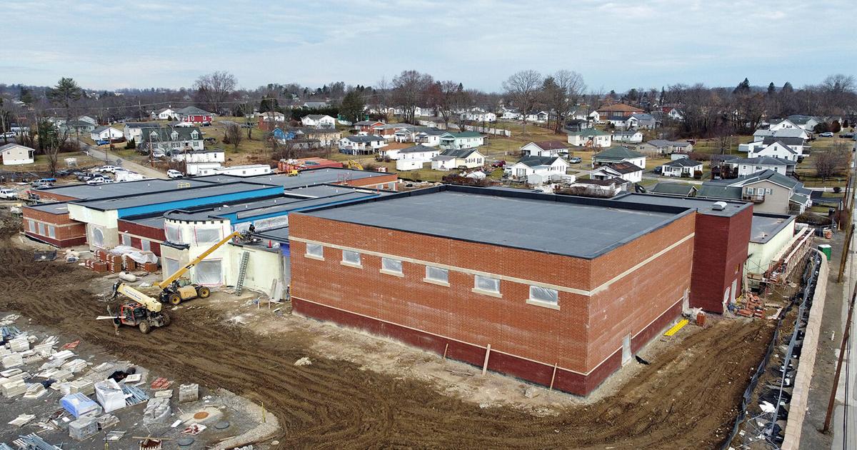 Stratton Ridge Project New Stratton Elementary nears completion; progress made on other school ...
