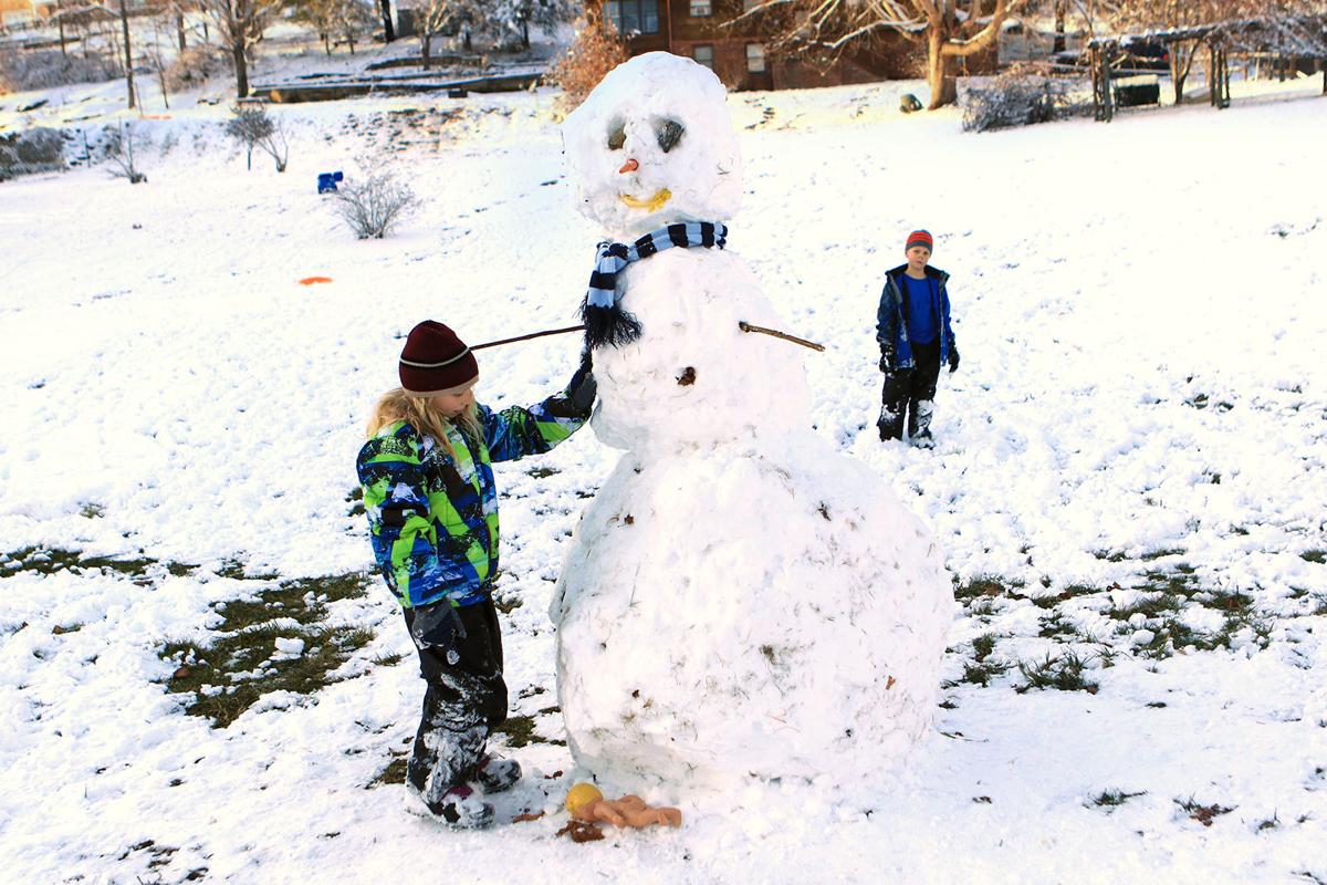 010720 snow feature 08.JPG