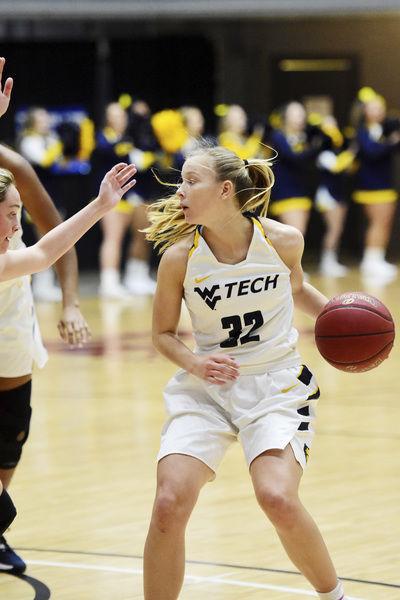 Tech Men And Women Sweep Carlow College Sports Register Herald Com