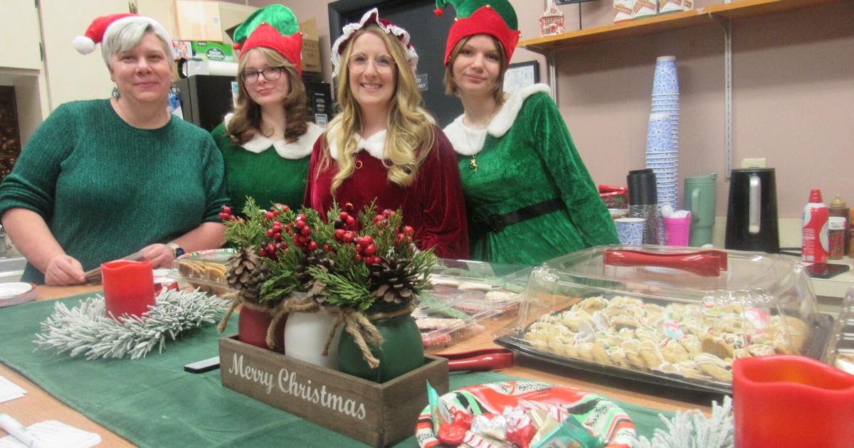 Community support center serves families at holiday event | Local News ...