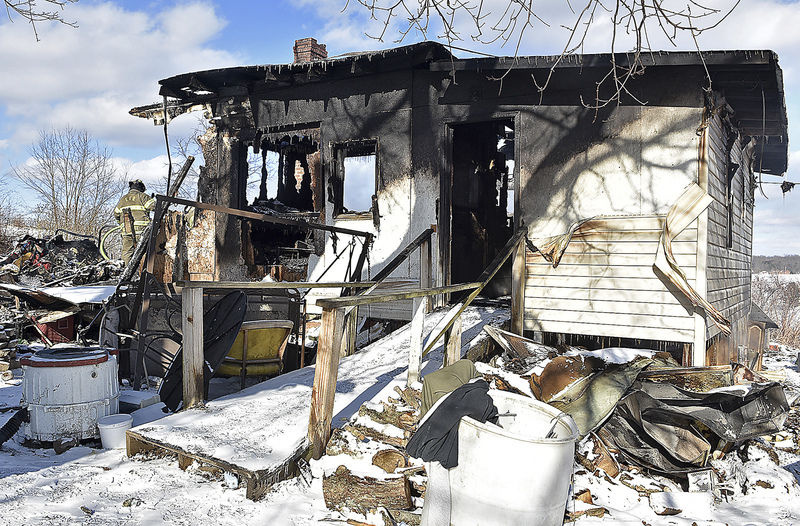 2 dead in Fayette County house fire News