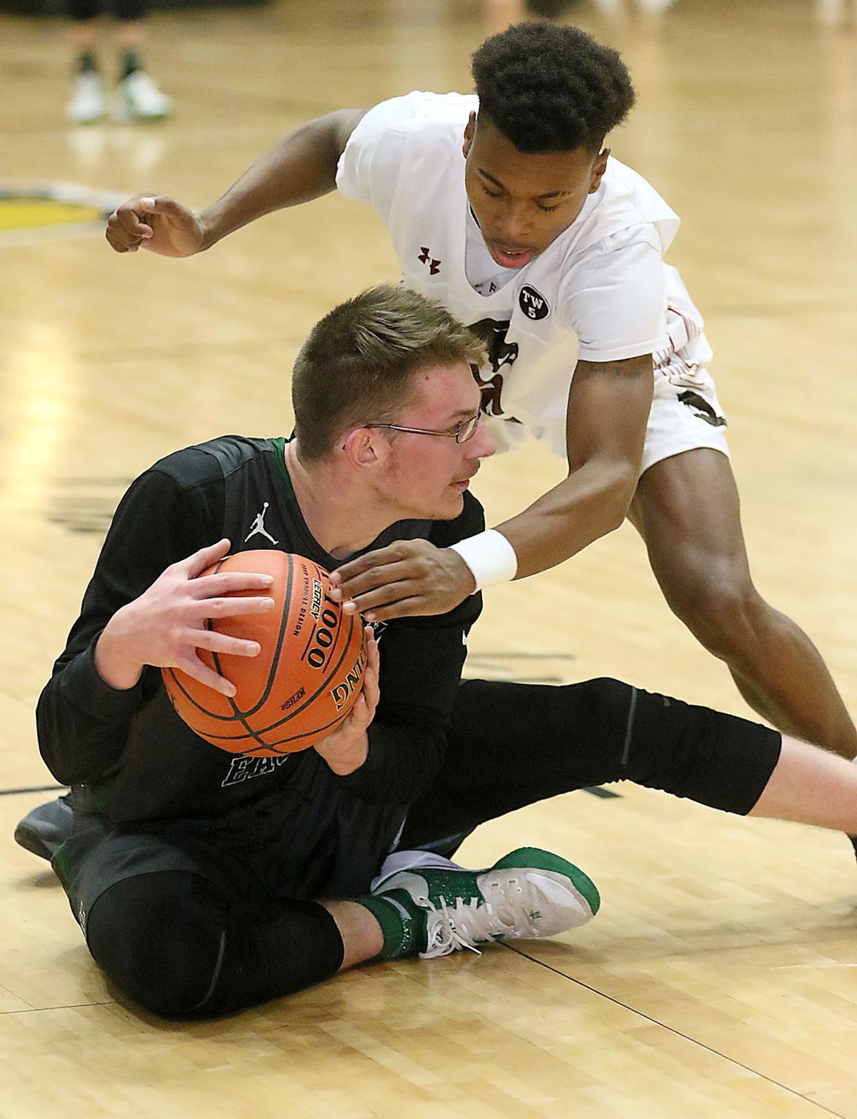 020220 WyoEast v Bluefield 2.jpg