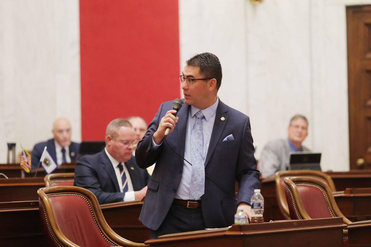 010920 WVLeg6.jpg