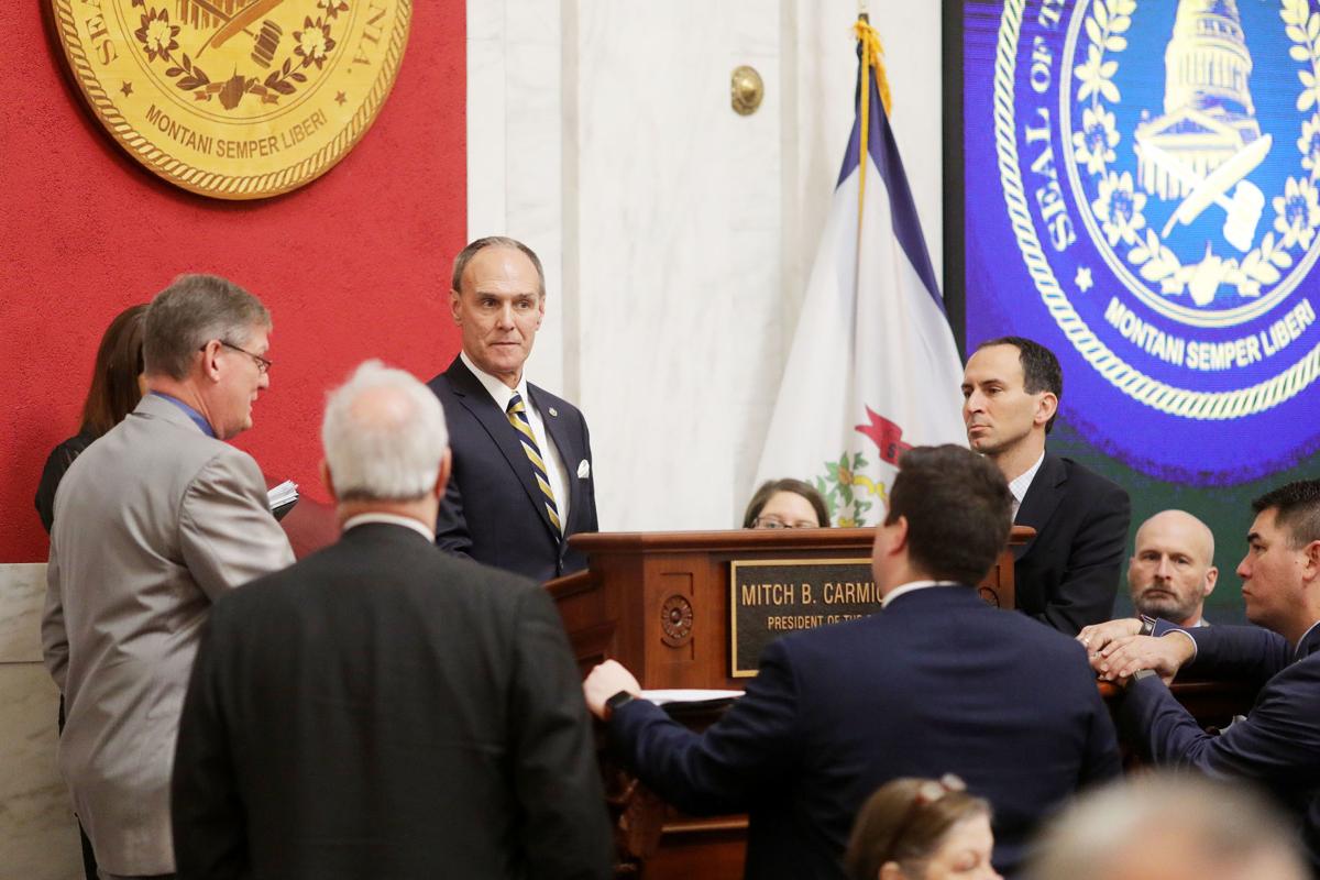 010920 WVLeg11.jpg