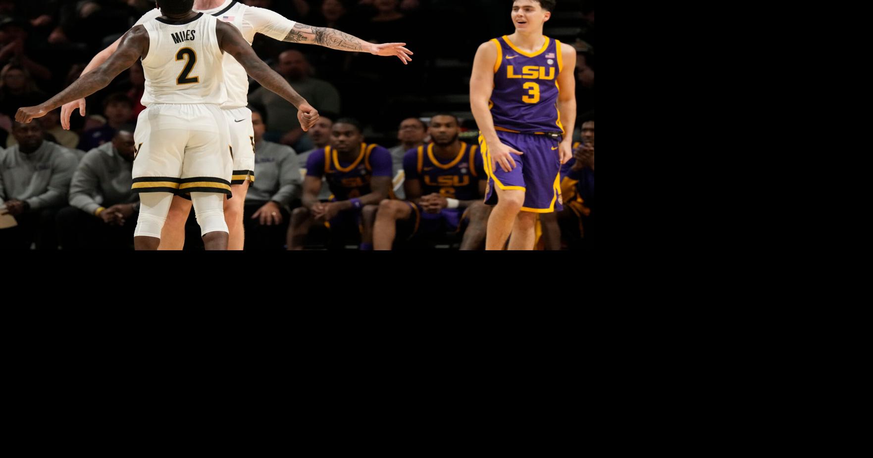 Vanderbilt lone program in nation with both men, women still perfect at 16-0 apiece