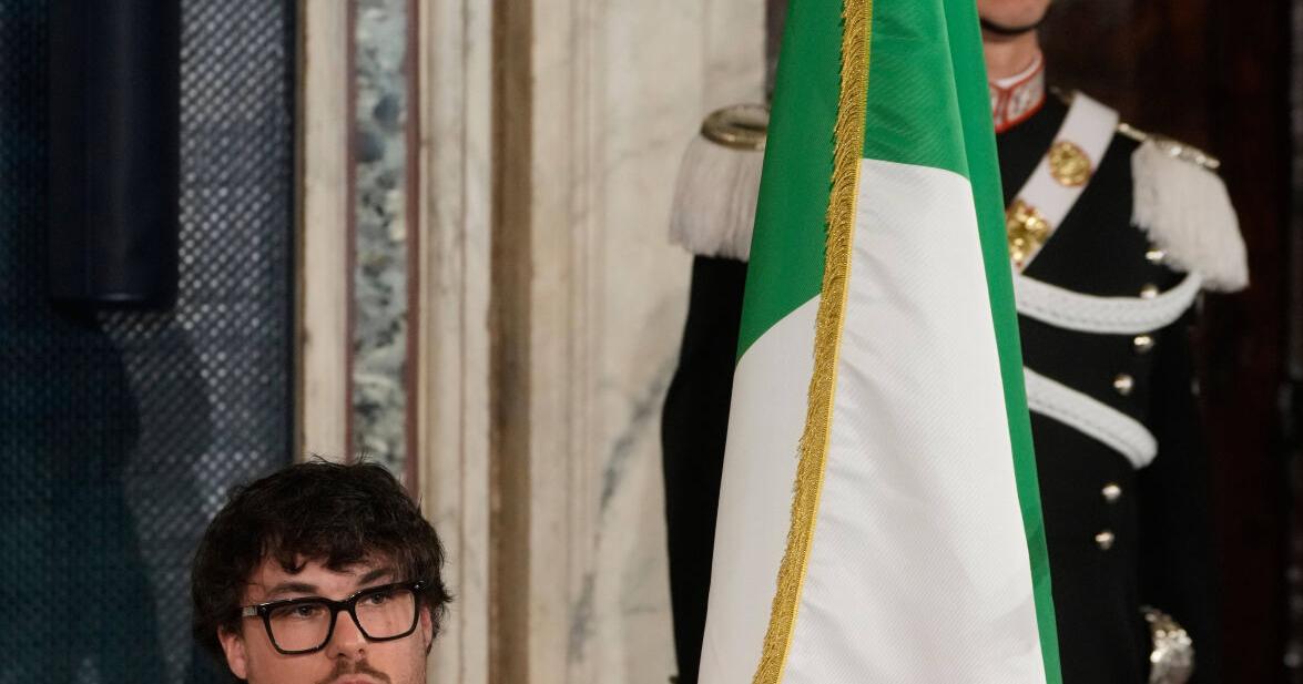 Italy’s 4 flag bearers for Milan Cortina Winter Olympics honored in handover ceremony