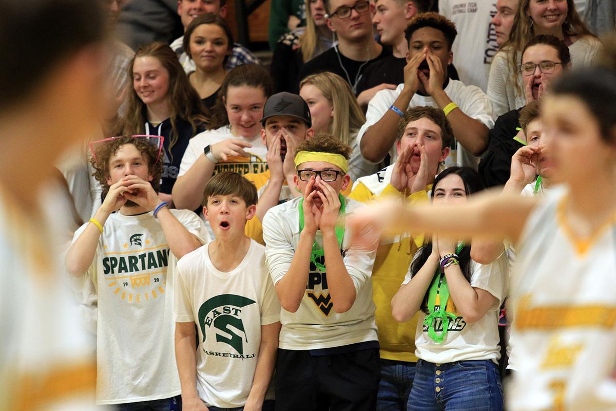 021120 basketball 06.jpg