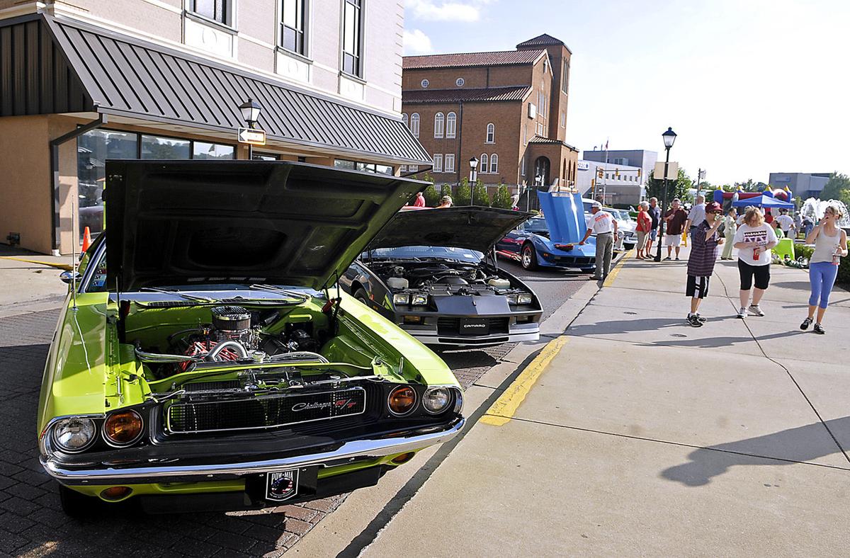PHOTOS Beckley's Uptown DriveIn Car Show News