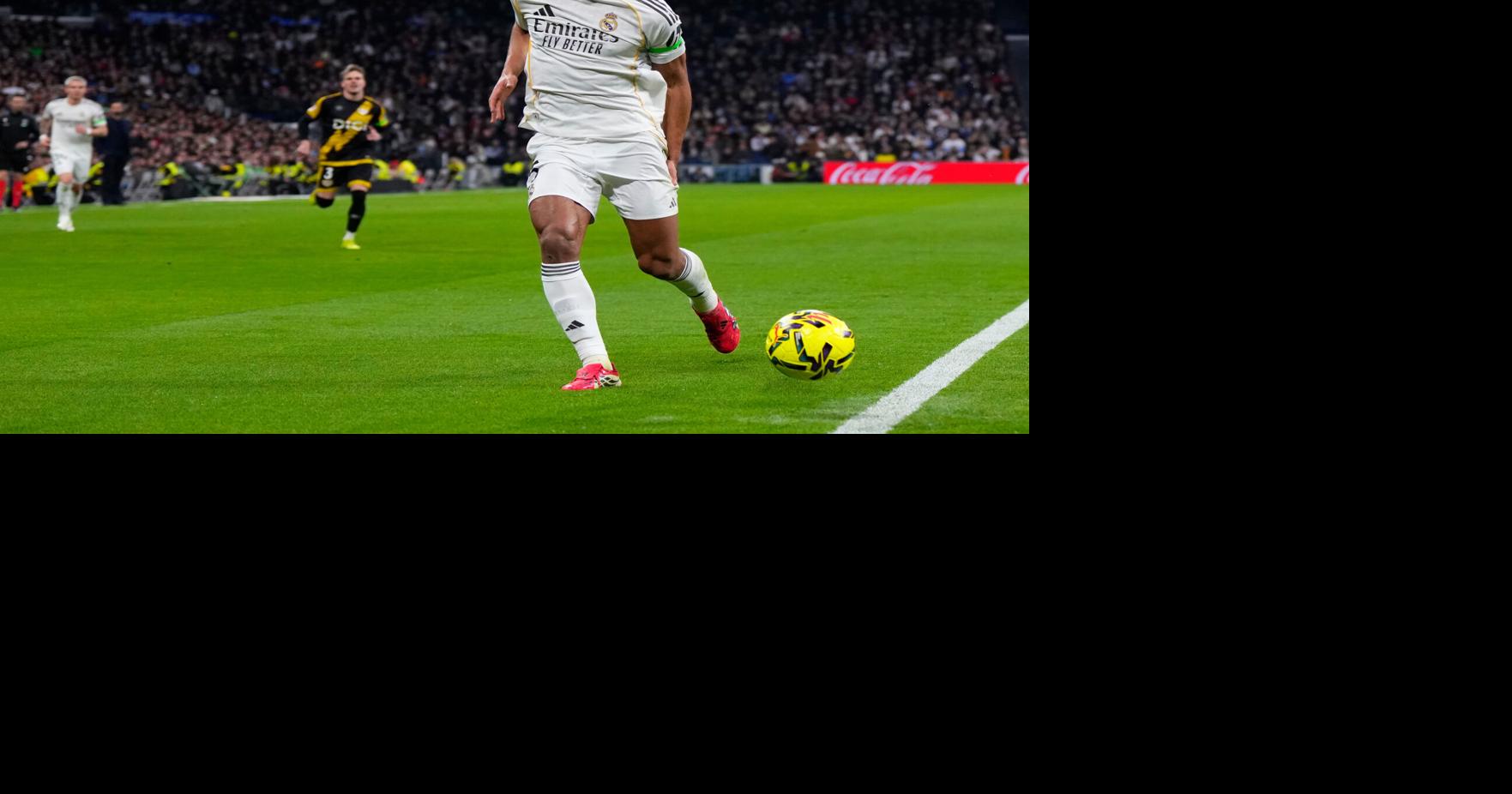 Real Madrid's Jude Bellingham leaves game after 10 minutes with hamstring injury