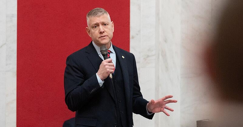 Senators vote for massive overhaul of W.Va. fos…