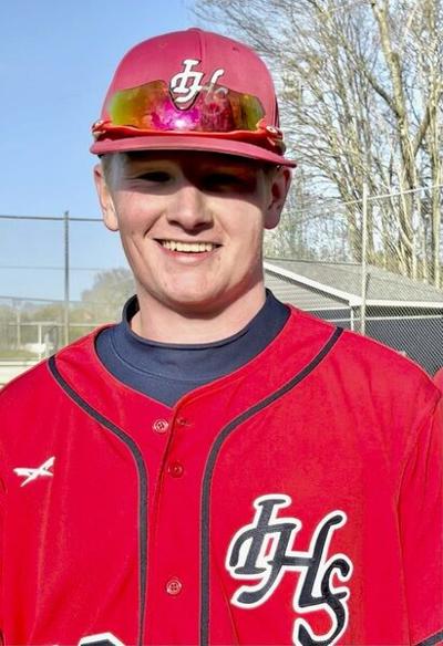 Sipes throws a gem to give Patriots big win