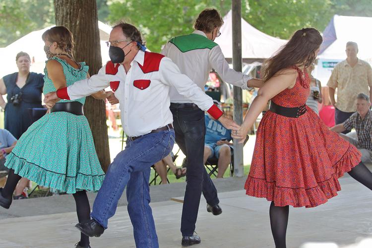080522 string band 08.JPG