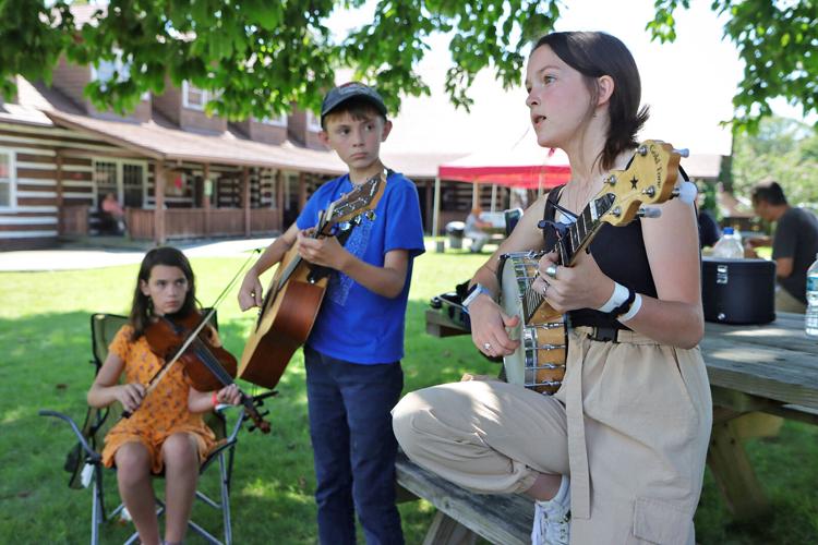 080522 string band 09.JPG