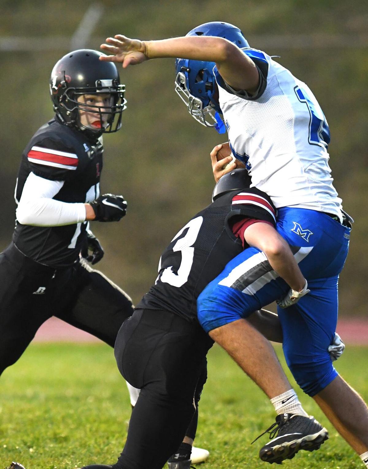091920 Liberty vs Montcalm 18.JPG