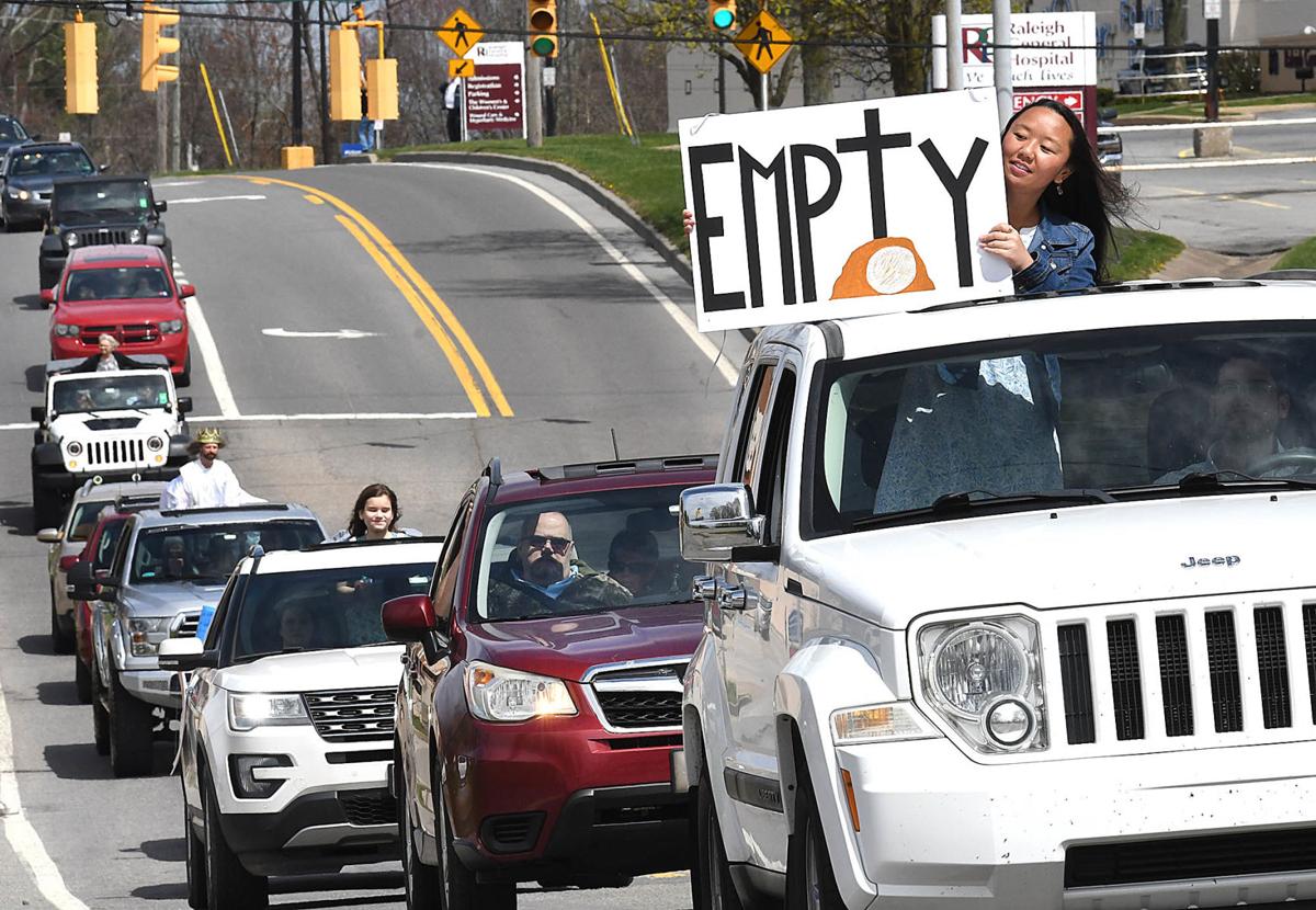041320 COVID-19 Parade 22.jpg