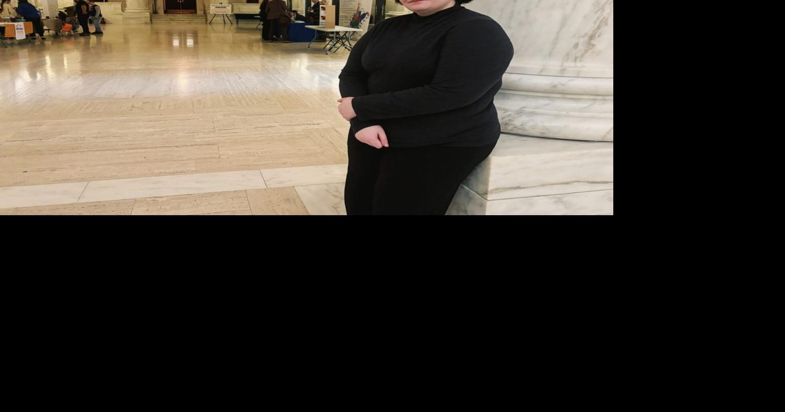 W.Va. foster teen’s idea for bill regarding notifications of court ...