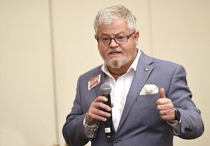 Bates, Roberts among candidates at event