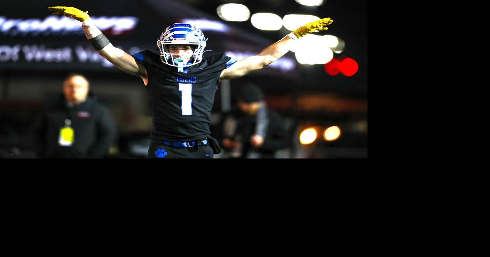 Prep football: Mossor wins Kennedy Award