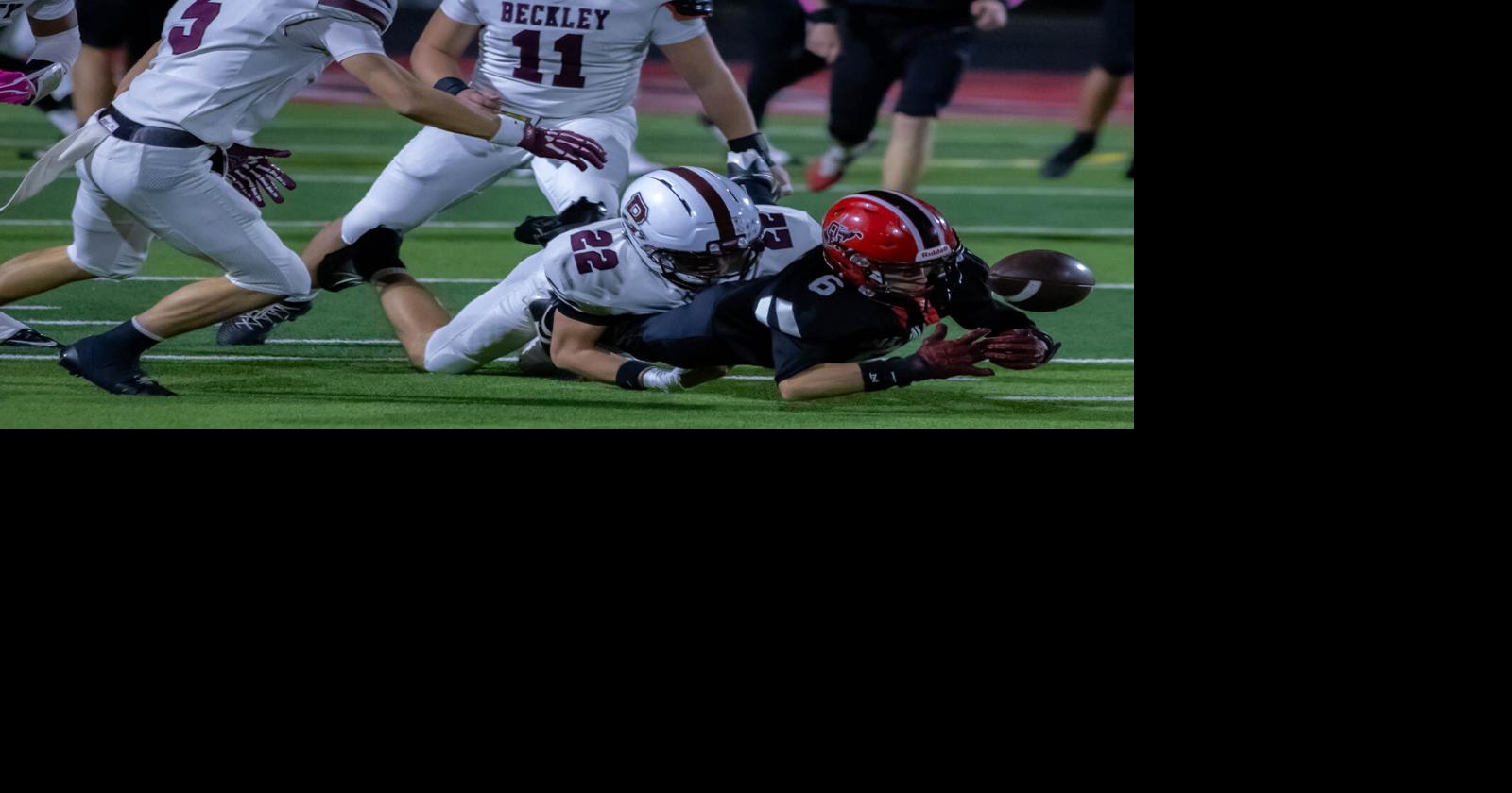 Prep football: Big second half leads Woodrow over Oak Hill