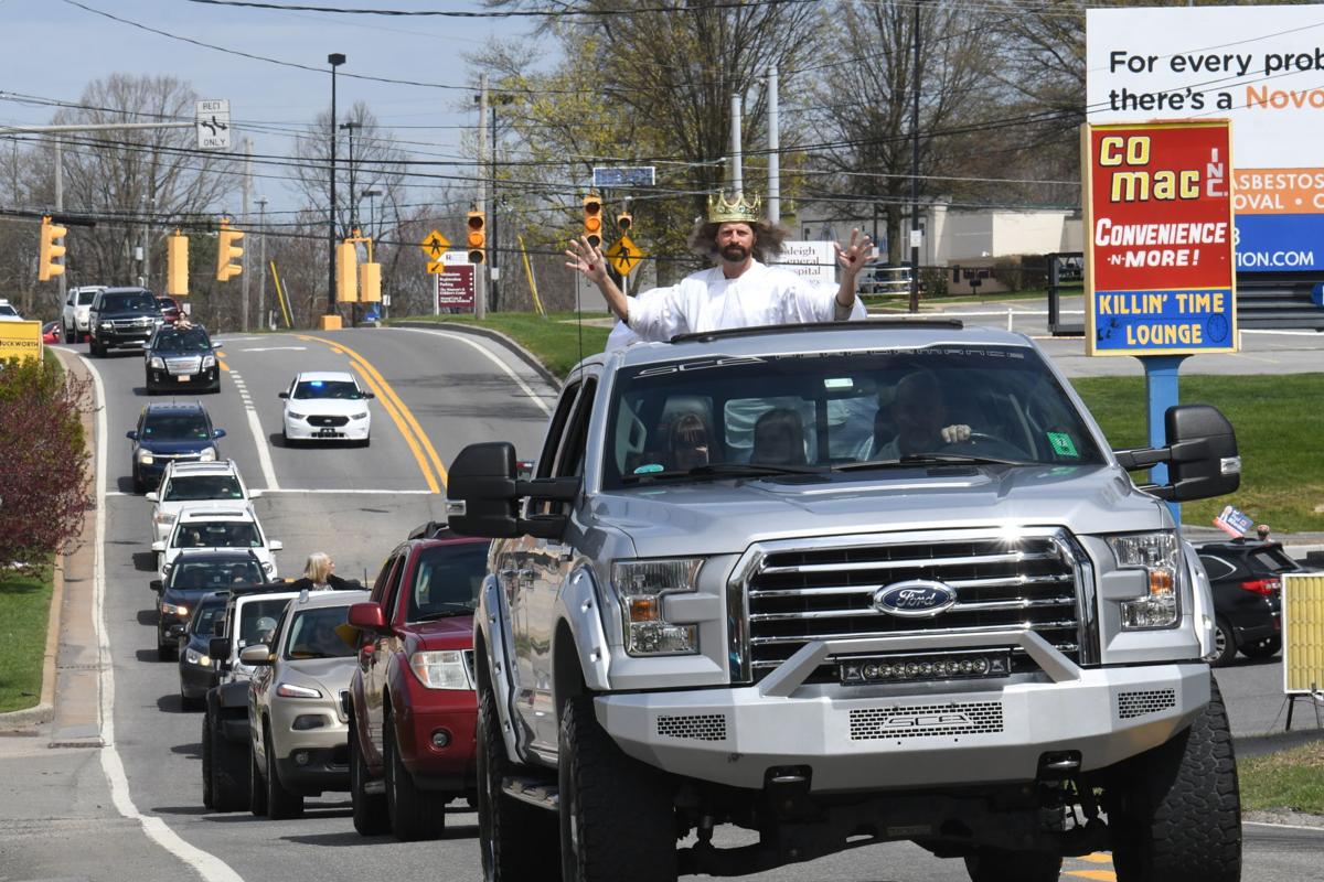 041320 COVID-19 Parade 23.JPG