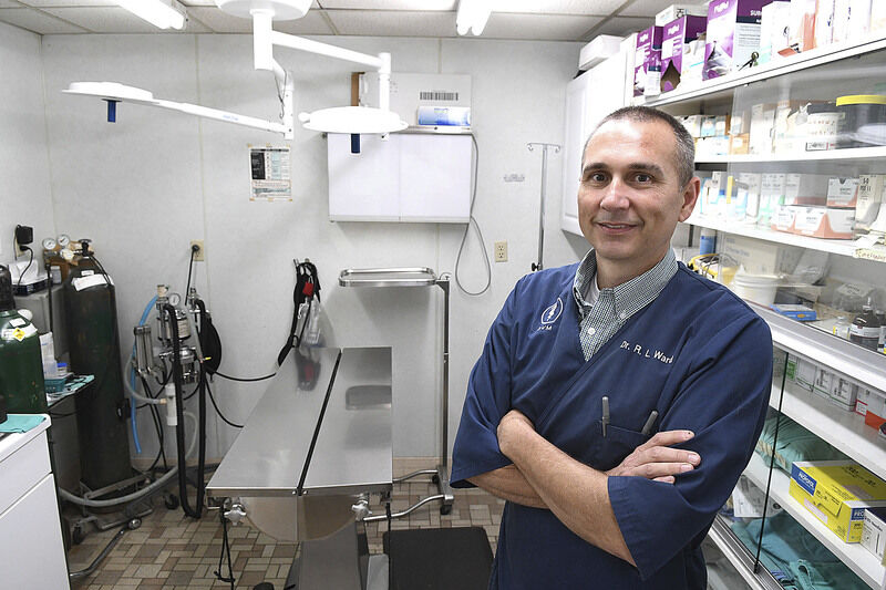 Beckley Veterinary Hospital celebrates 75 years State & Region