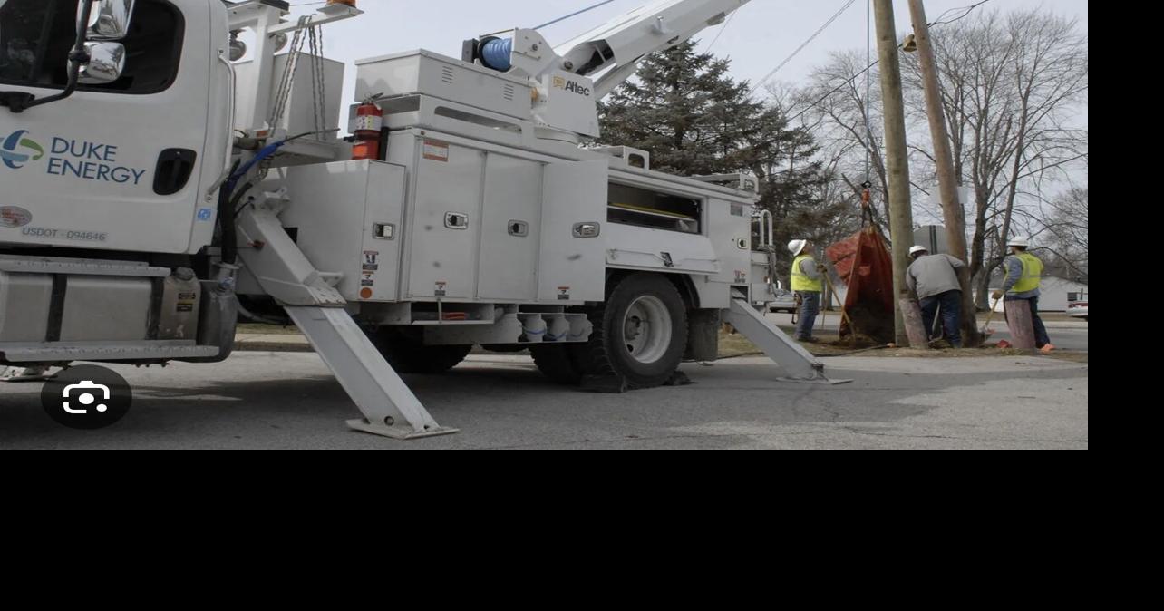Power lines repair themselves, prevent outages