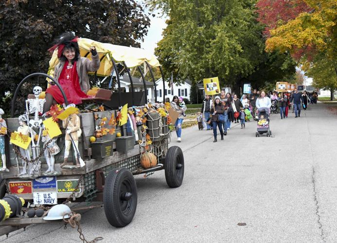 Thorntown celebrates 65th annual Halloween parade Local News