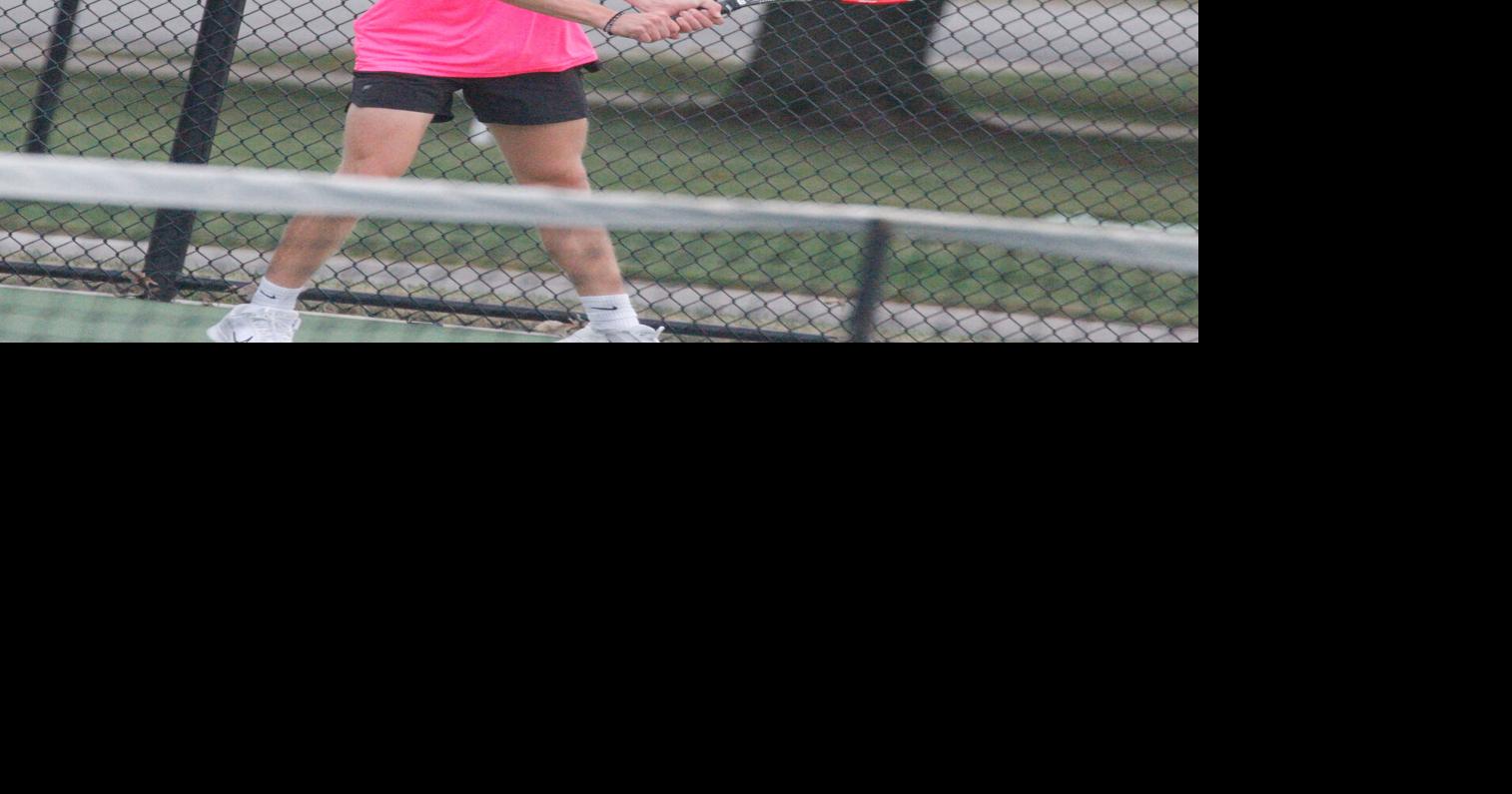 Lebanon picks up senior night win over Lafayette Jeff Sports