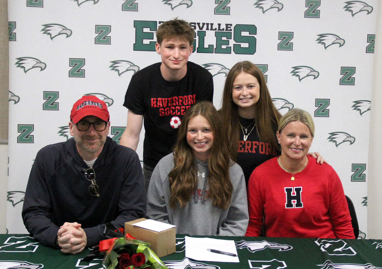 King signs with Haverford to continue tennis career