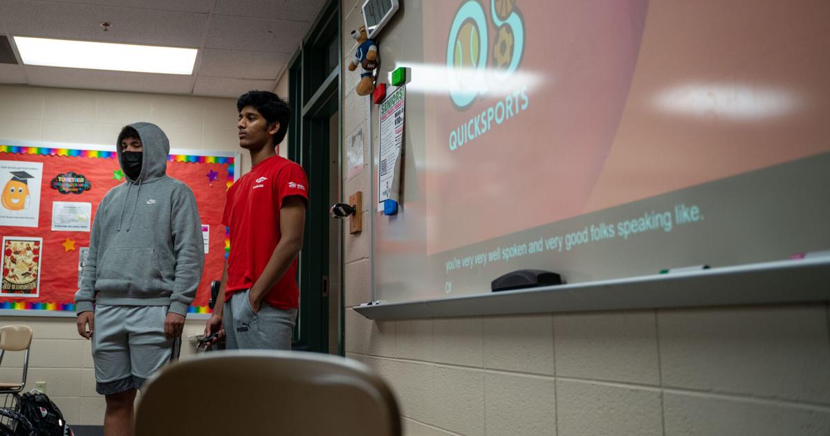 ZCHS forms the next group of young entrepreneurs | Across Indiana ZCHS forms the next group of young entrepreneurs | Across Indiana