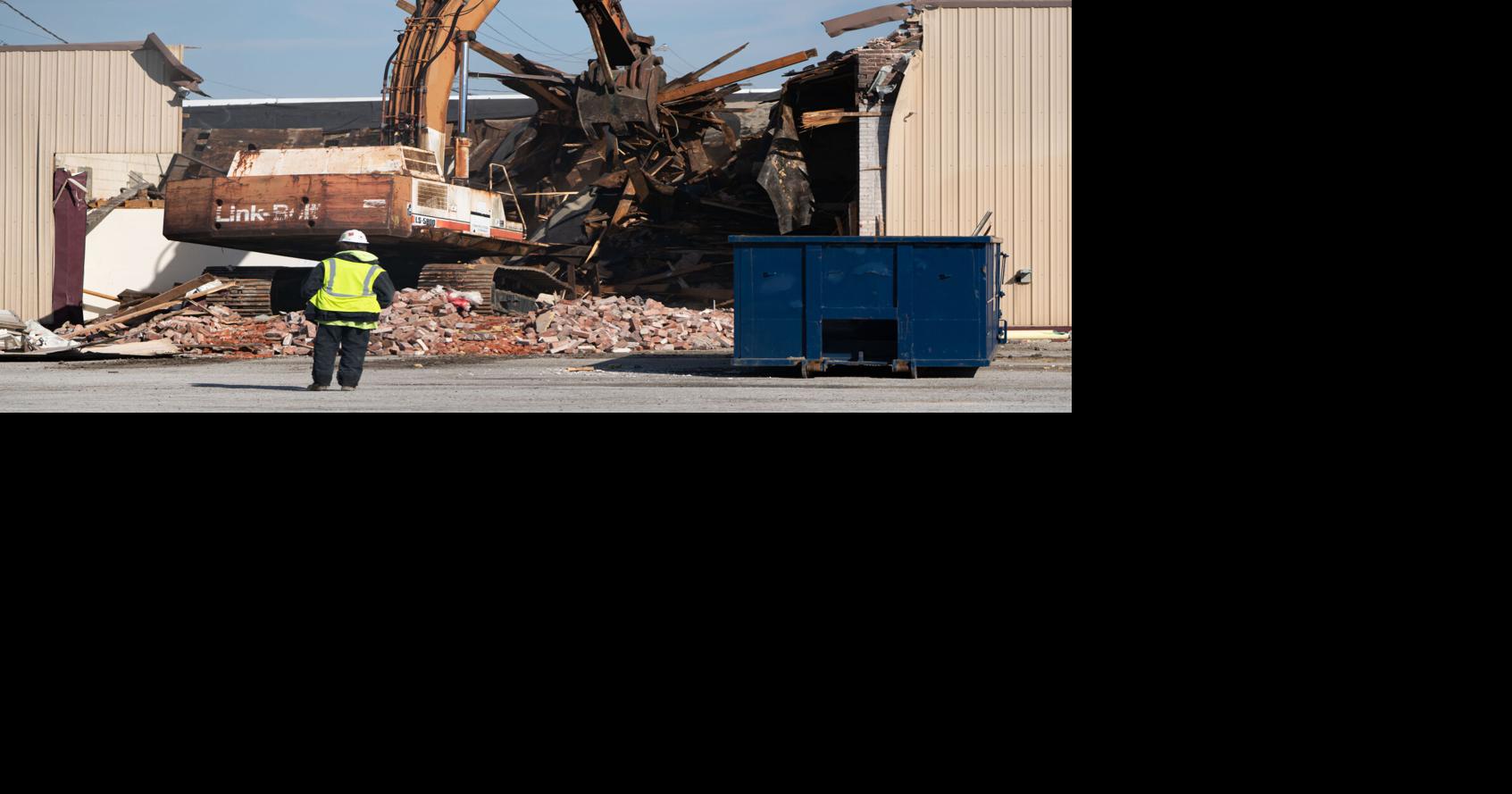 Demolition begins for Brakeman building | Local News | reporter.net