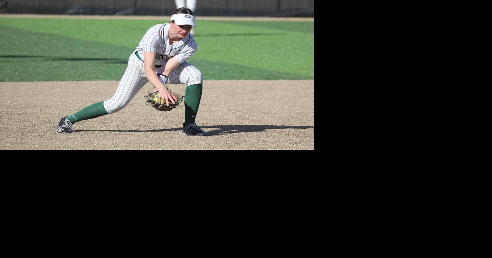 Zionsville holds off Lebanon on senior night