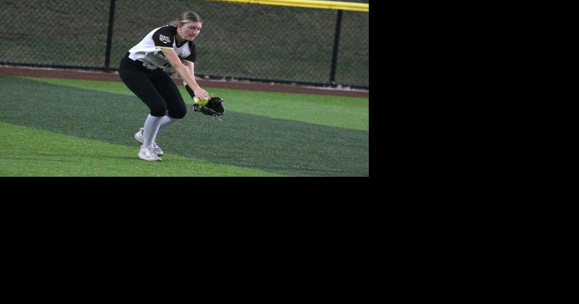 Lebanon gains experience in loss to Fishers