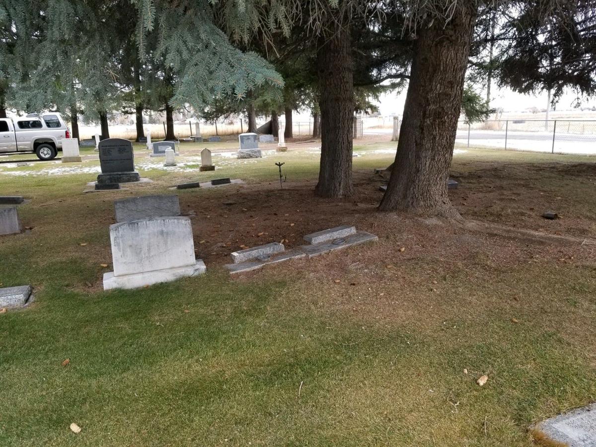 Burton Cemetery is lookin' for change News