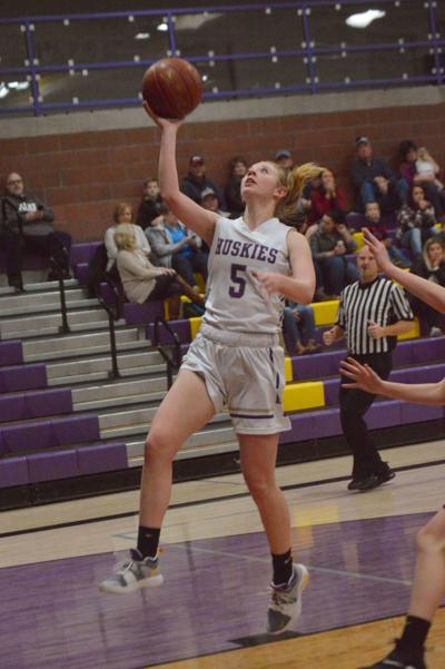 North Fremont S Ellie Miller Signs With Western Wyoming Community