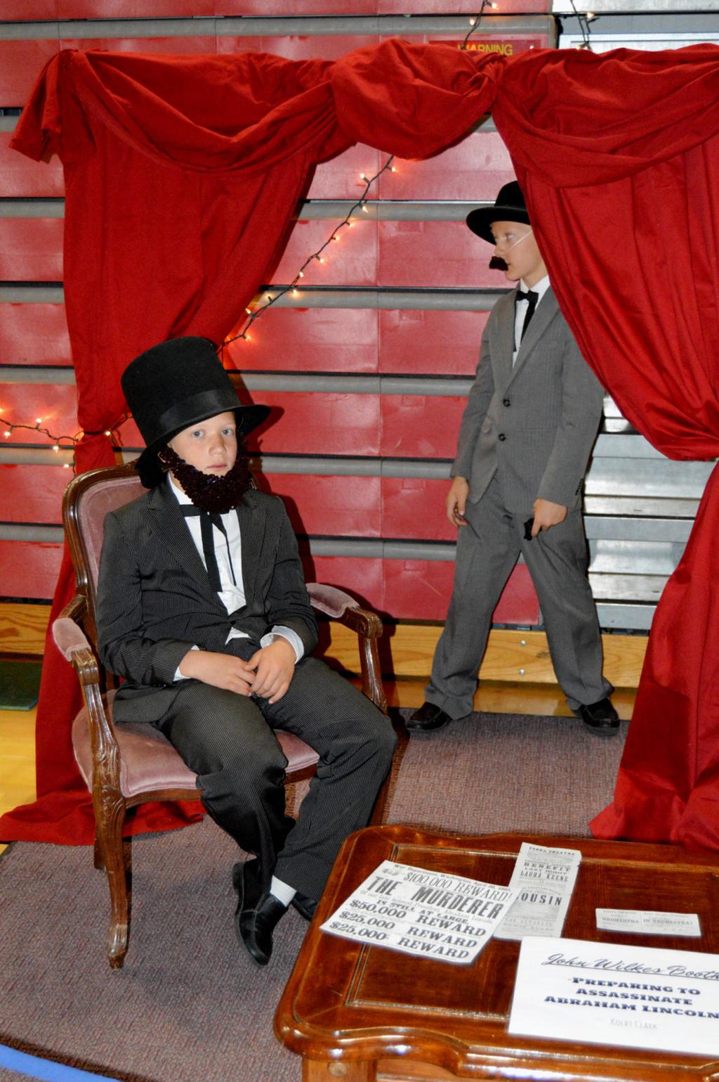 Dublin Elementary School 5th Graders Bring a Wax Museum to Life