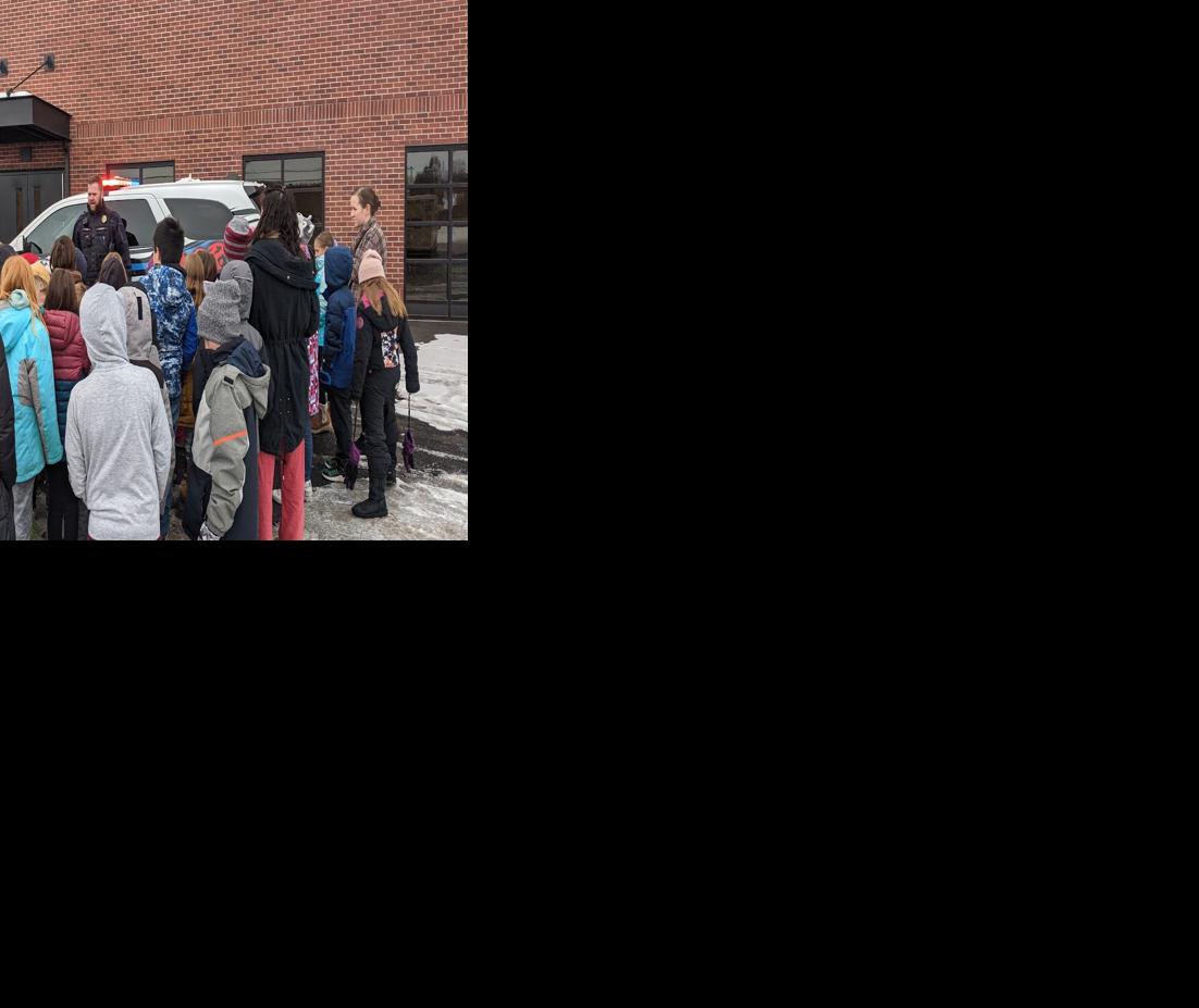 Rexburg Mayor Jerry Merrill teaches third graders about city operations