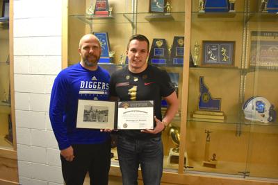 Sugar Salem S Bennion Honored By National Football Foundation