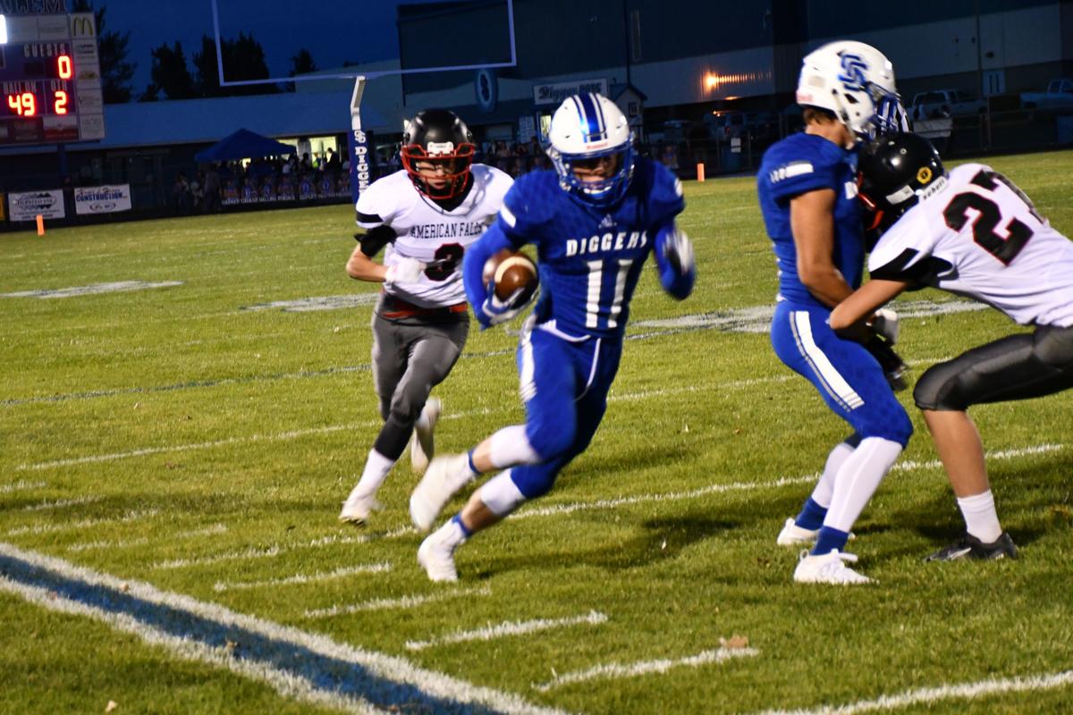 Big Plays Carry Sugar To Lopsided Win Over A F Sports