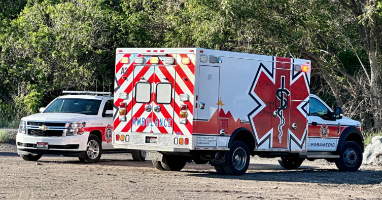 Pocatello firefighters save two men and dog from 'dangerous' Portneuf River waters - Vimarsana News
