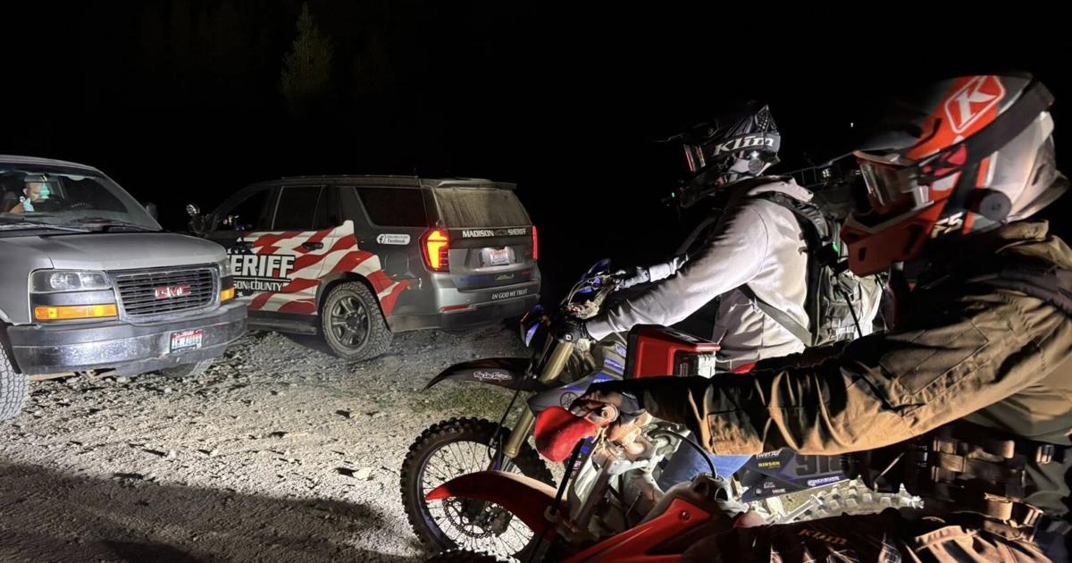 Madison Castle Rescuers Madison County Search & Rescue, Sheriff's deputies go to the rescue ...