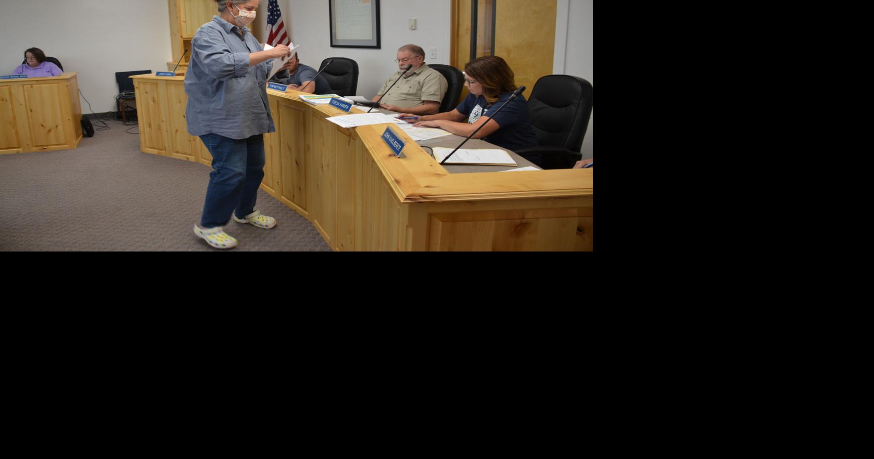 Ashton City Council votes to increase sewer rates, decrease water costs