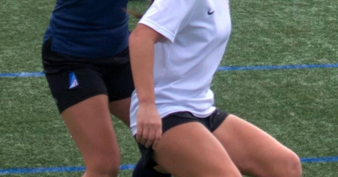 Chloe Reeves brilla en España | juego Chloe Reeves brilla en España | juego