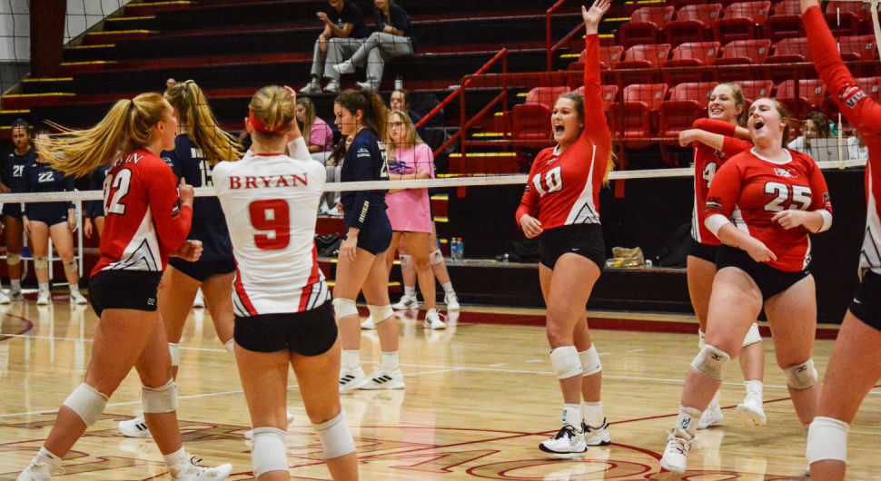 Bryan volleyball sweeps Montreat College | Rcn 