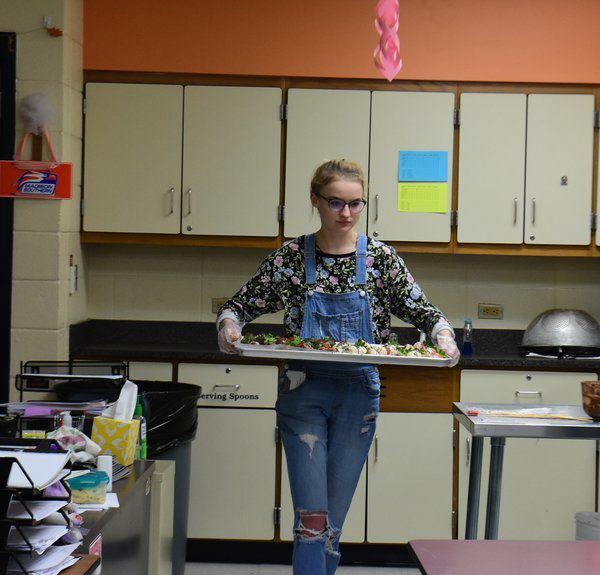 Madison Southern FCCLA hosts chocolate covered strawberry fundraiser