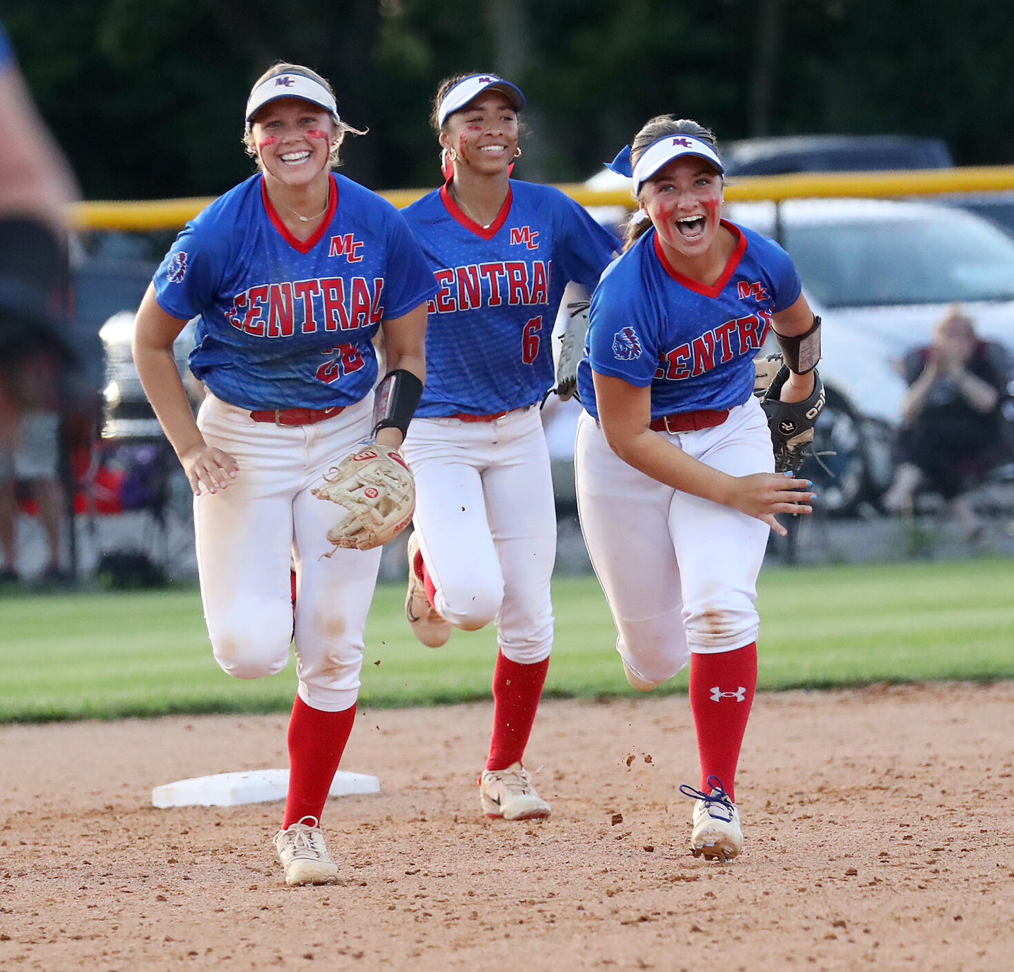 Madison Central and Great Crossing Triumph in 11th Region Softball Tournament with Historic Wins